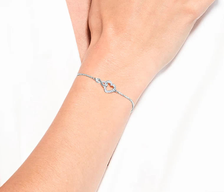 swarovski-hyperbola-bracelet-infinity-and-heart-rhodium-plated-5524421